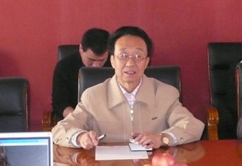 中华贾氏宗亲网顾问   贾鸿鸣