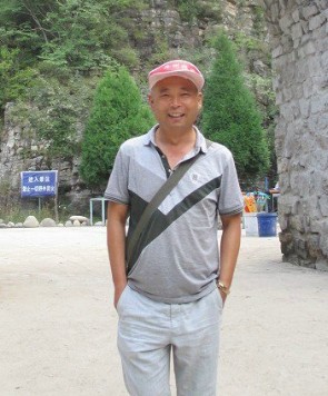 中华贾氏宗亲网顾问      贾丙乐